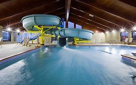 Americinn By Wyndham Shakopee Near Canterbury Park